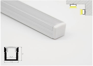 โปรไฟล์ป้องกันการกัดกร่อน LED Extrusion Aluminium ด้วยการส่งผ่านแสงสูง 7.6 * 9 มม